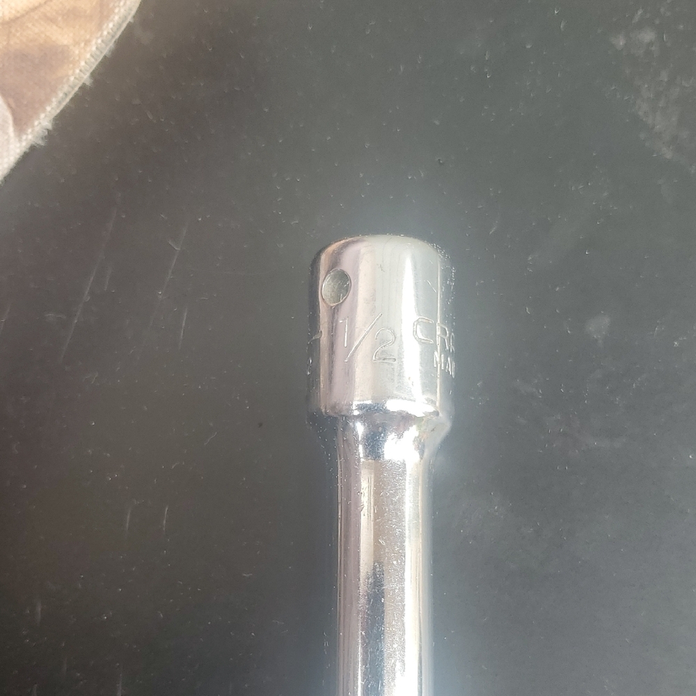 Craftsman 1/2" Drive 10" Extension Bar - Picture 2 of 5